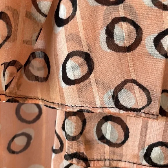 The Limited Blouse - Picture 2 of 2